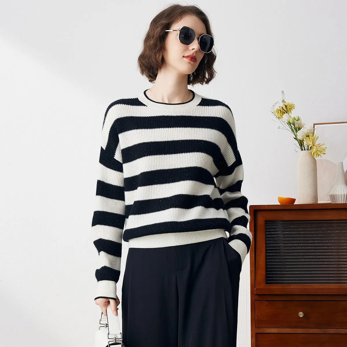 100% Cashmere Classic Womens Striped Sweater