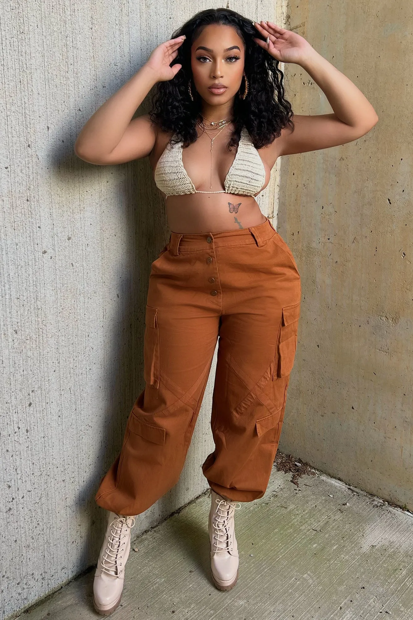 Amelia Oversized Cargo Pants - Cognac