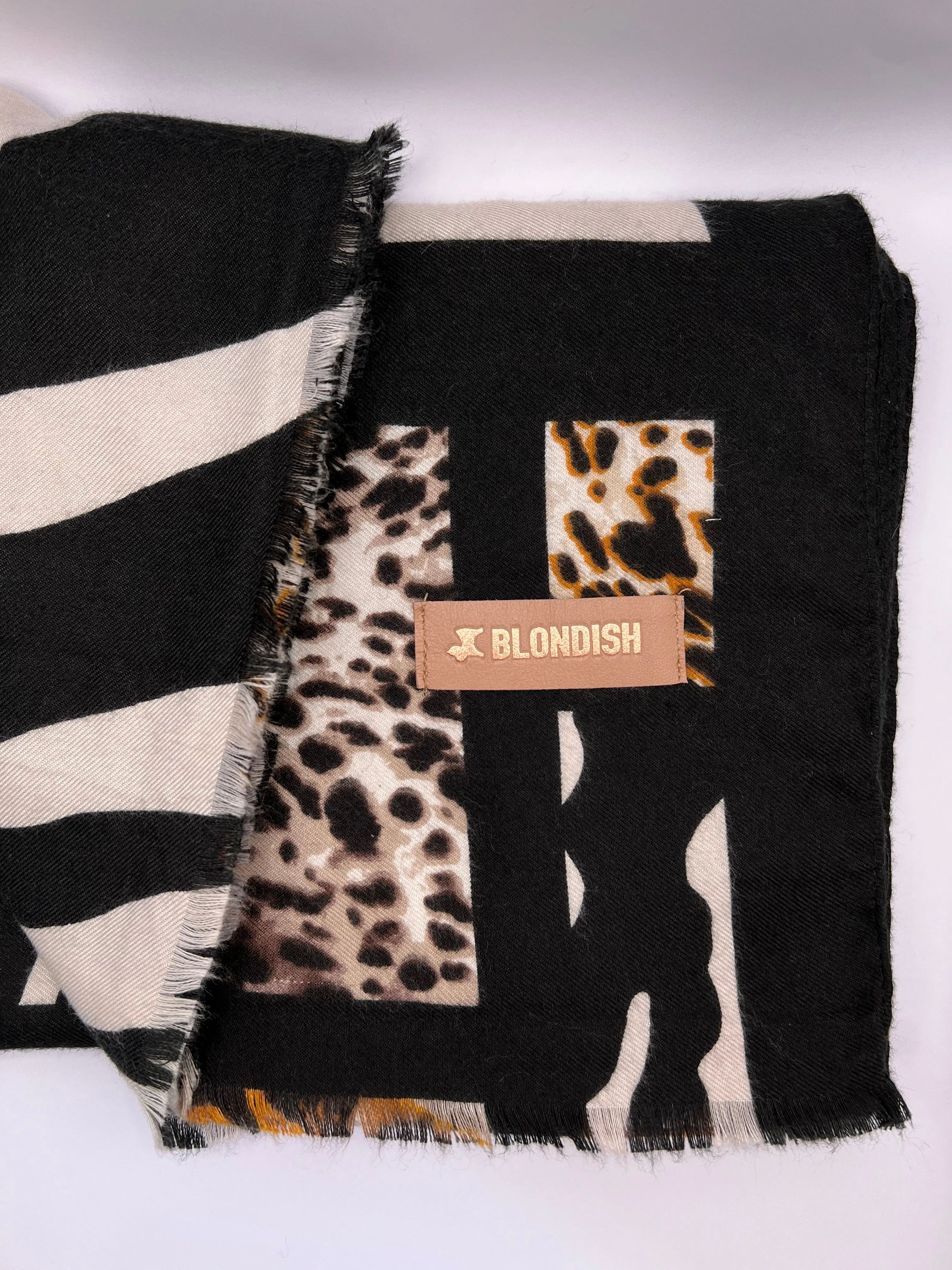 Blondish Safari Print Scarf for Women | All Season