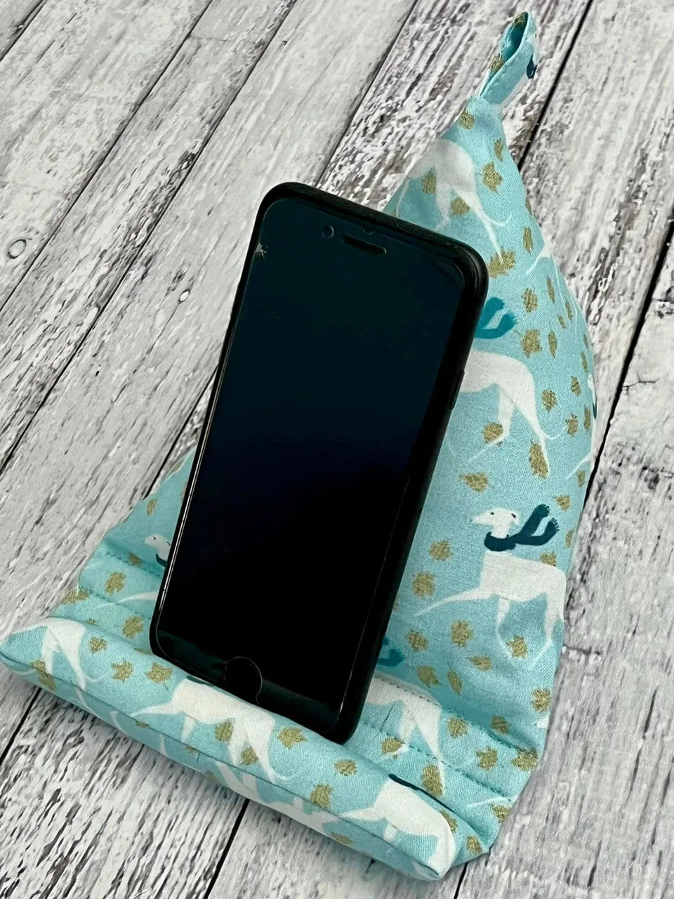 Blustery Day Hounds Cell Phone Pillow Stand