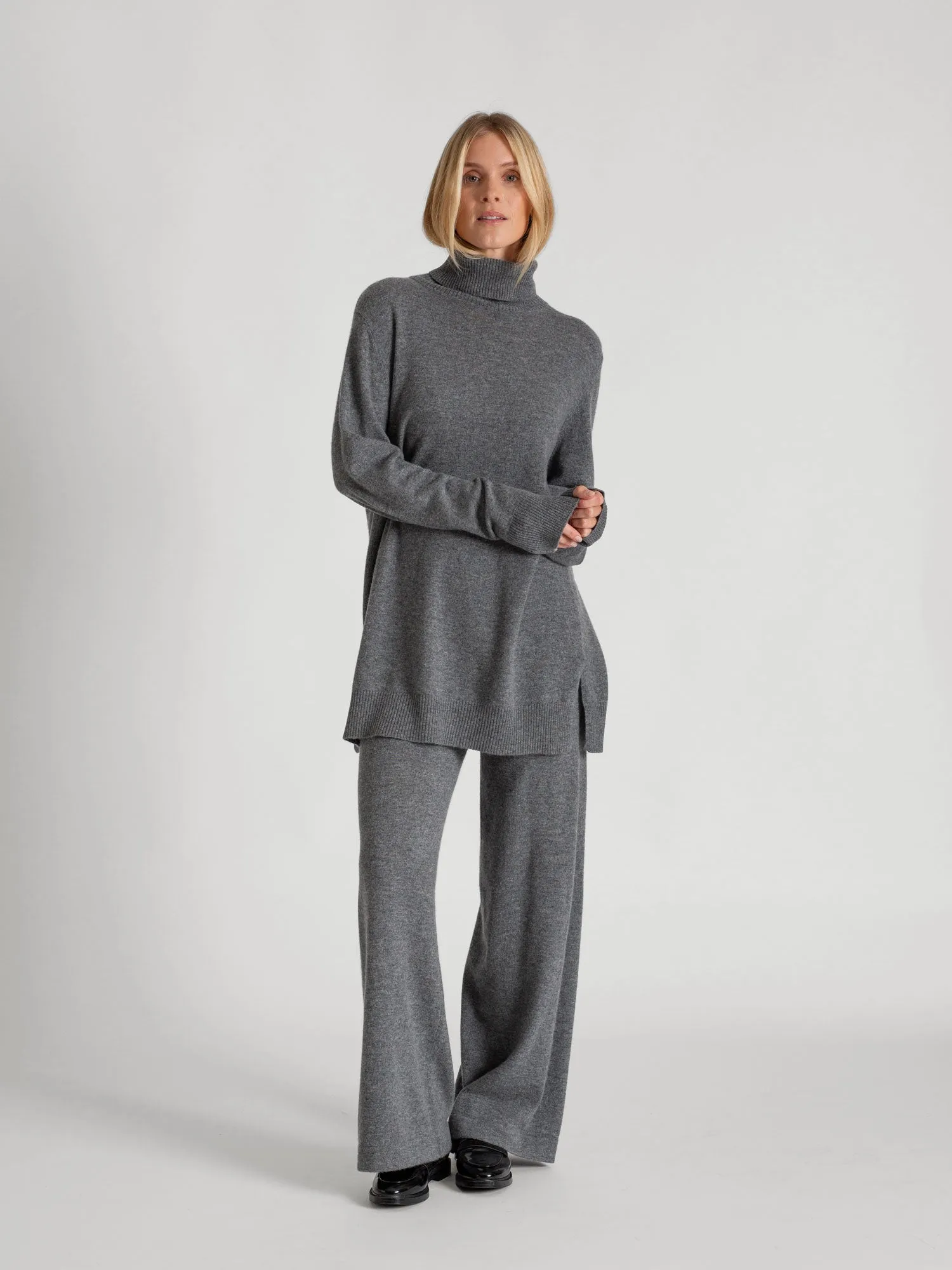 Cashmere sweater "Dagny polo" - dark grey