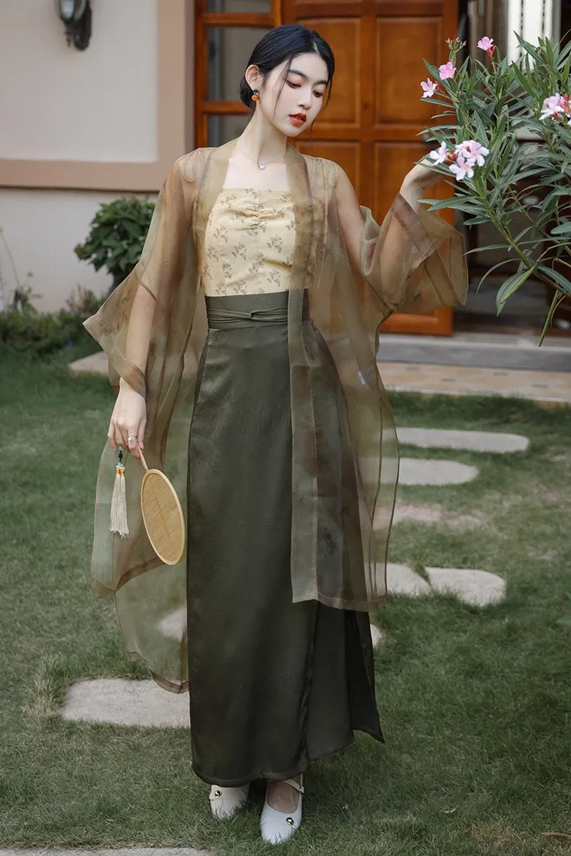 Cedarwood Modern Tang Style Hanfu