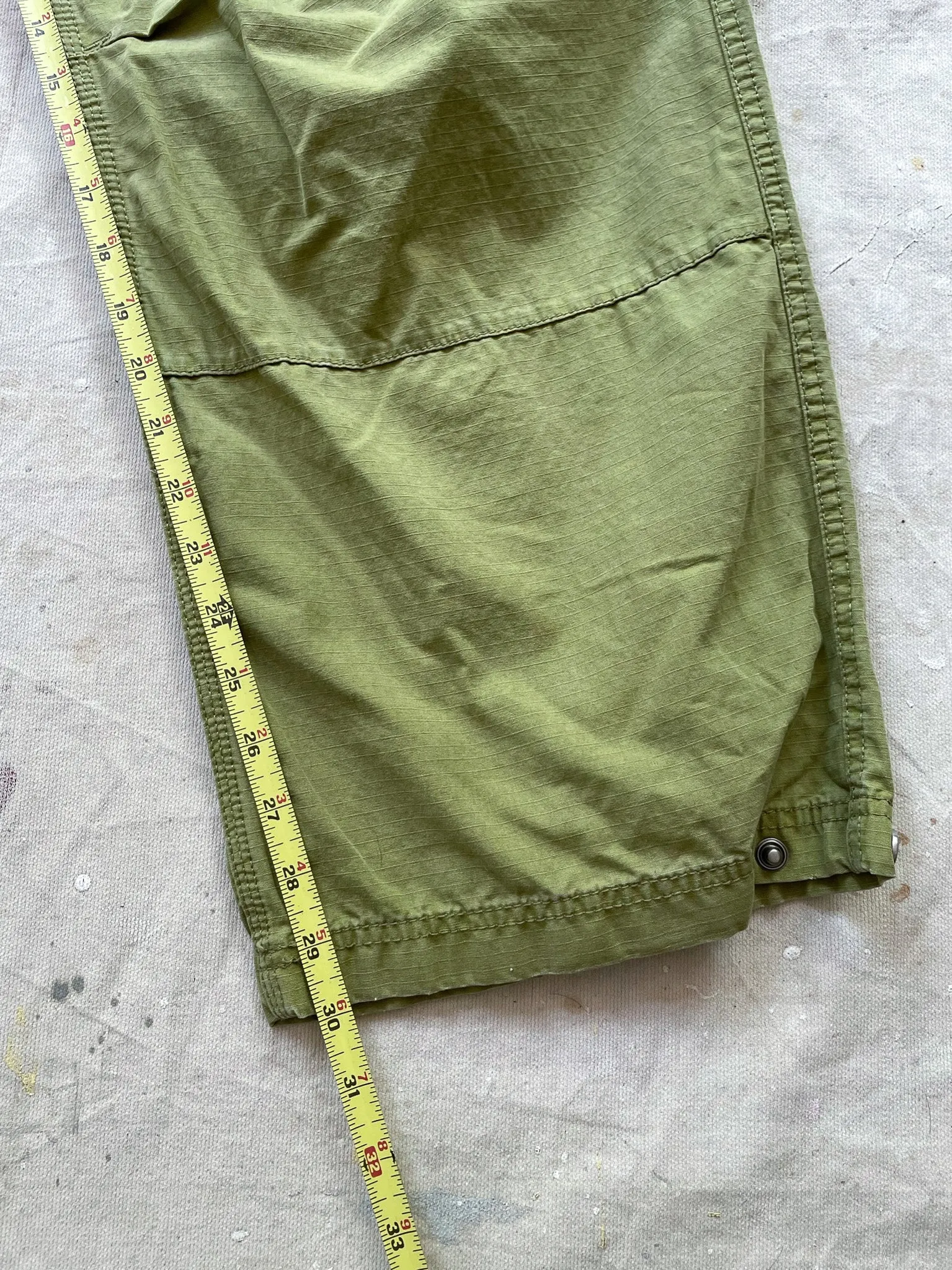 Gap Loose Fit Cargo Pants—[38x30]