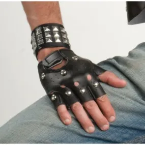 Gloves Studded