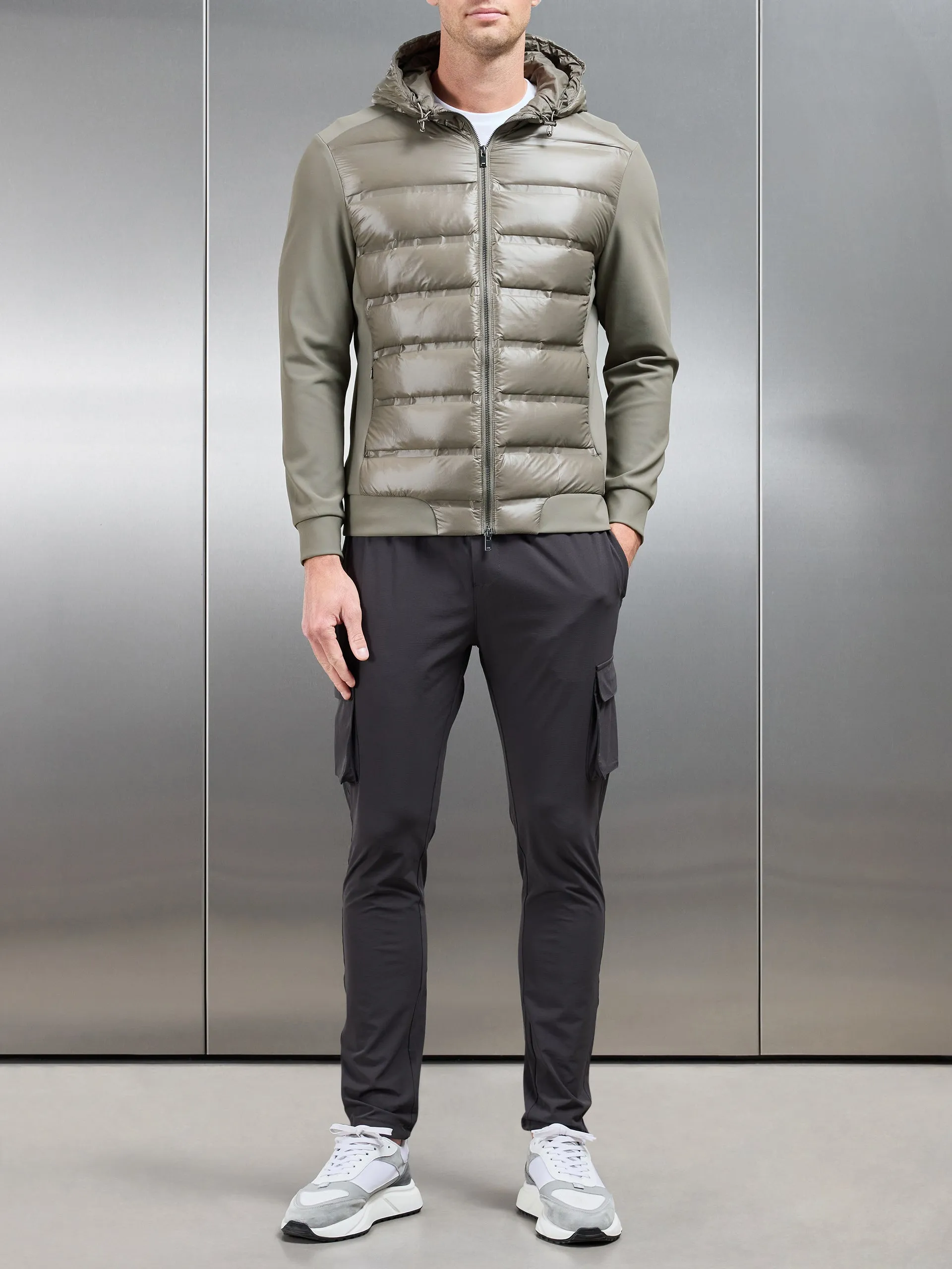 Hybrid Puffer Jacket in Olive