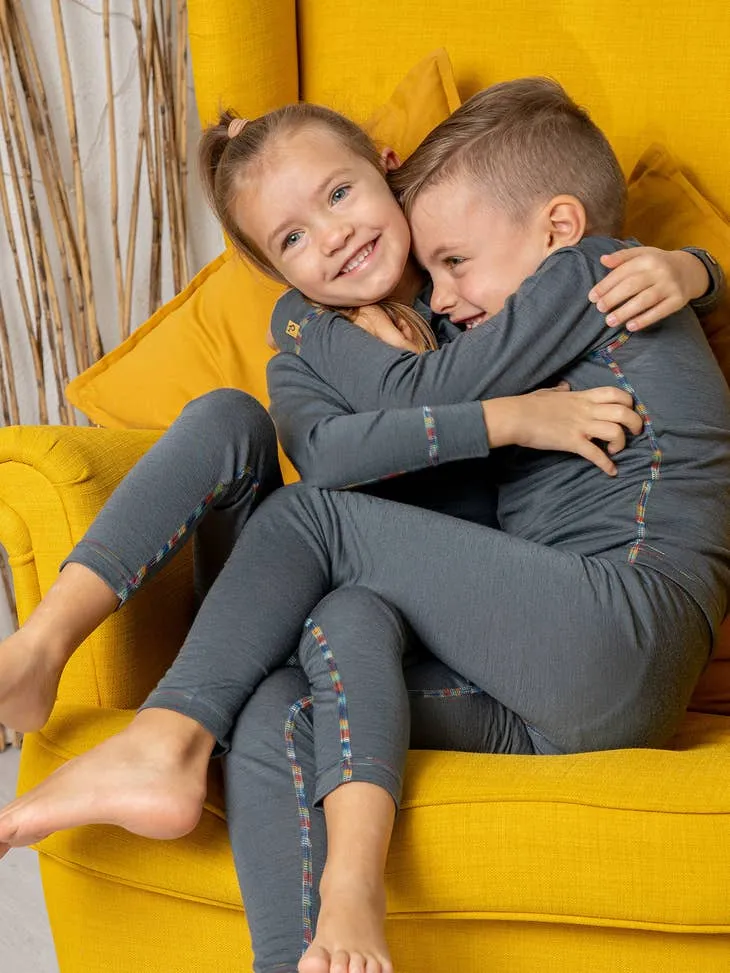 Kids Long Sleeve Merino Base Layer Set: Perfect Grey