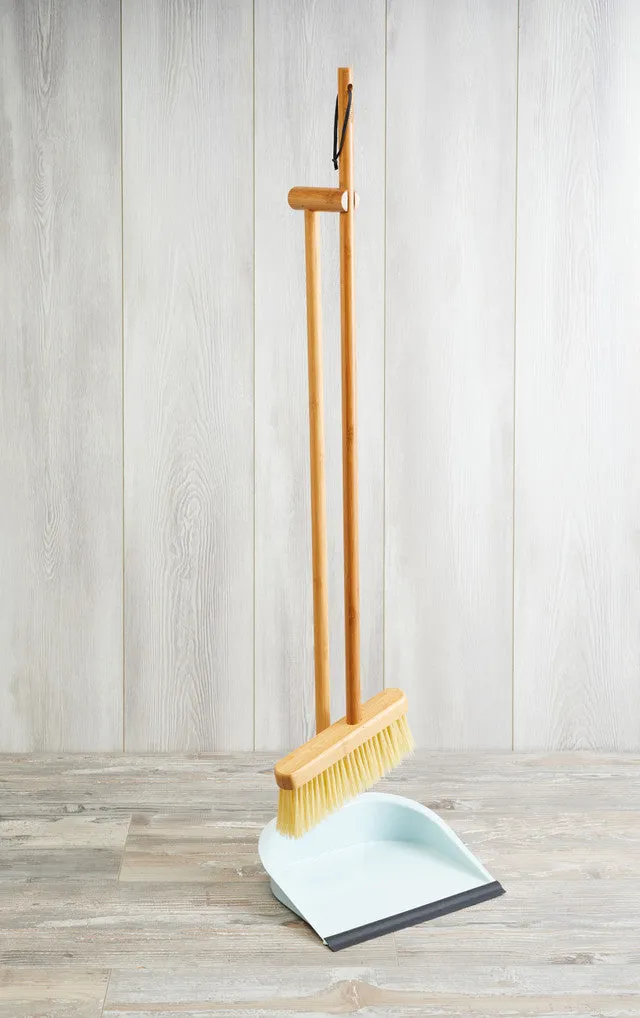 Living Nostalgia Long Handled Brush and Pan Set