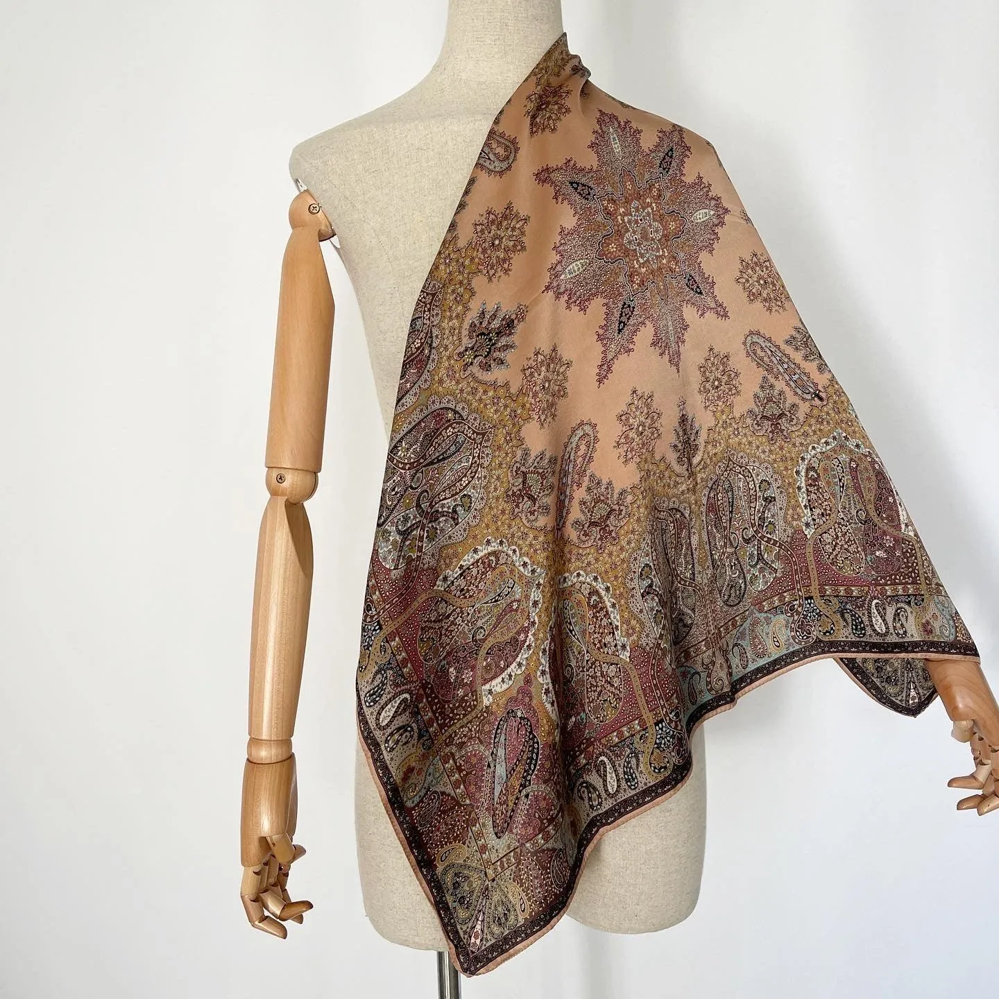 MICHELE BINDA Scarf