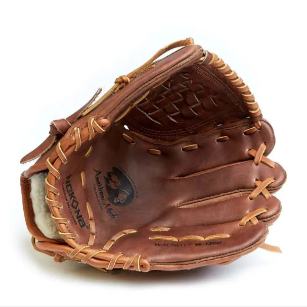 Nokona Walnut Series 12" - Softball Glove