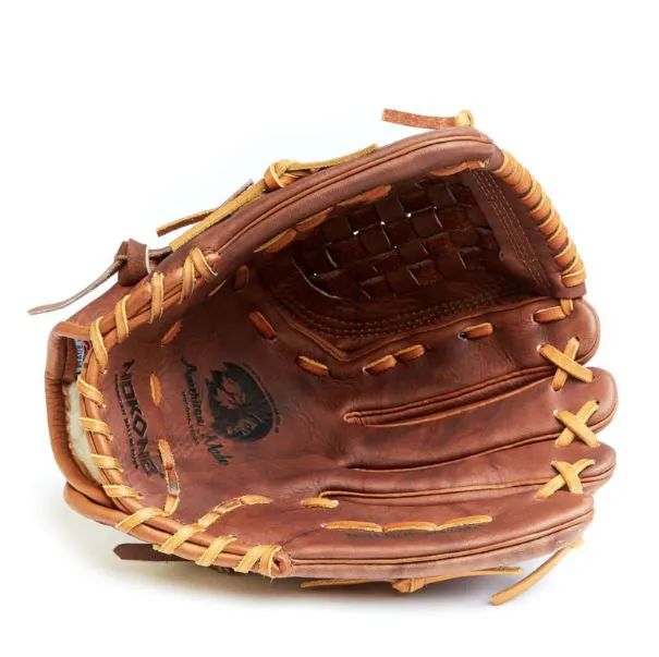 Nokona Walnut Series 13" - Softball Glove LHT