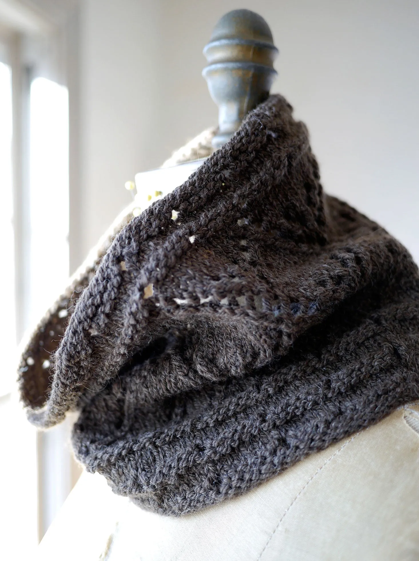 Peu de Pluie Scarf and Cowl <br/><small>knitting pattern</small>