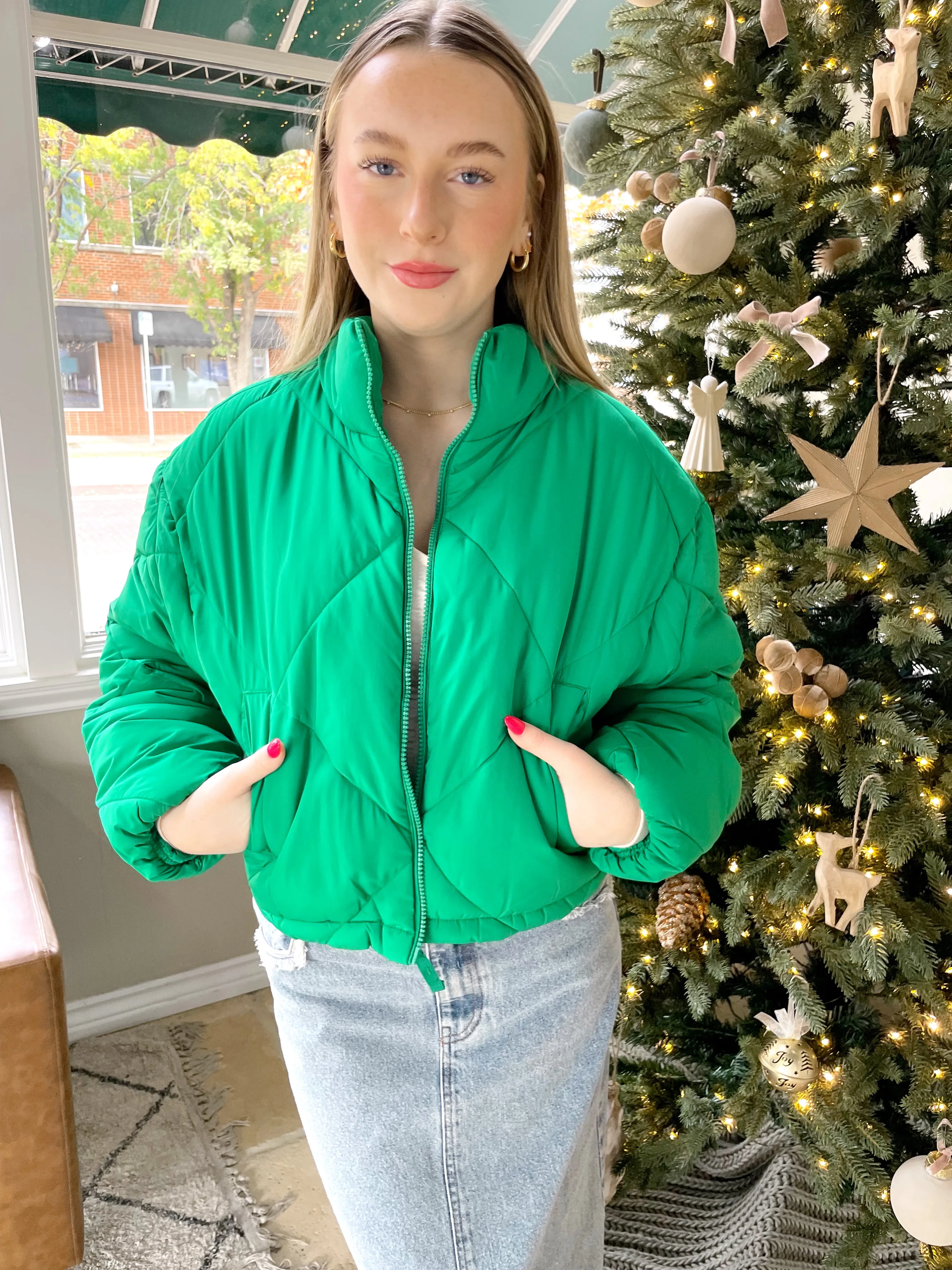 Puffer Jacket in Kelly Green