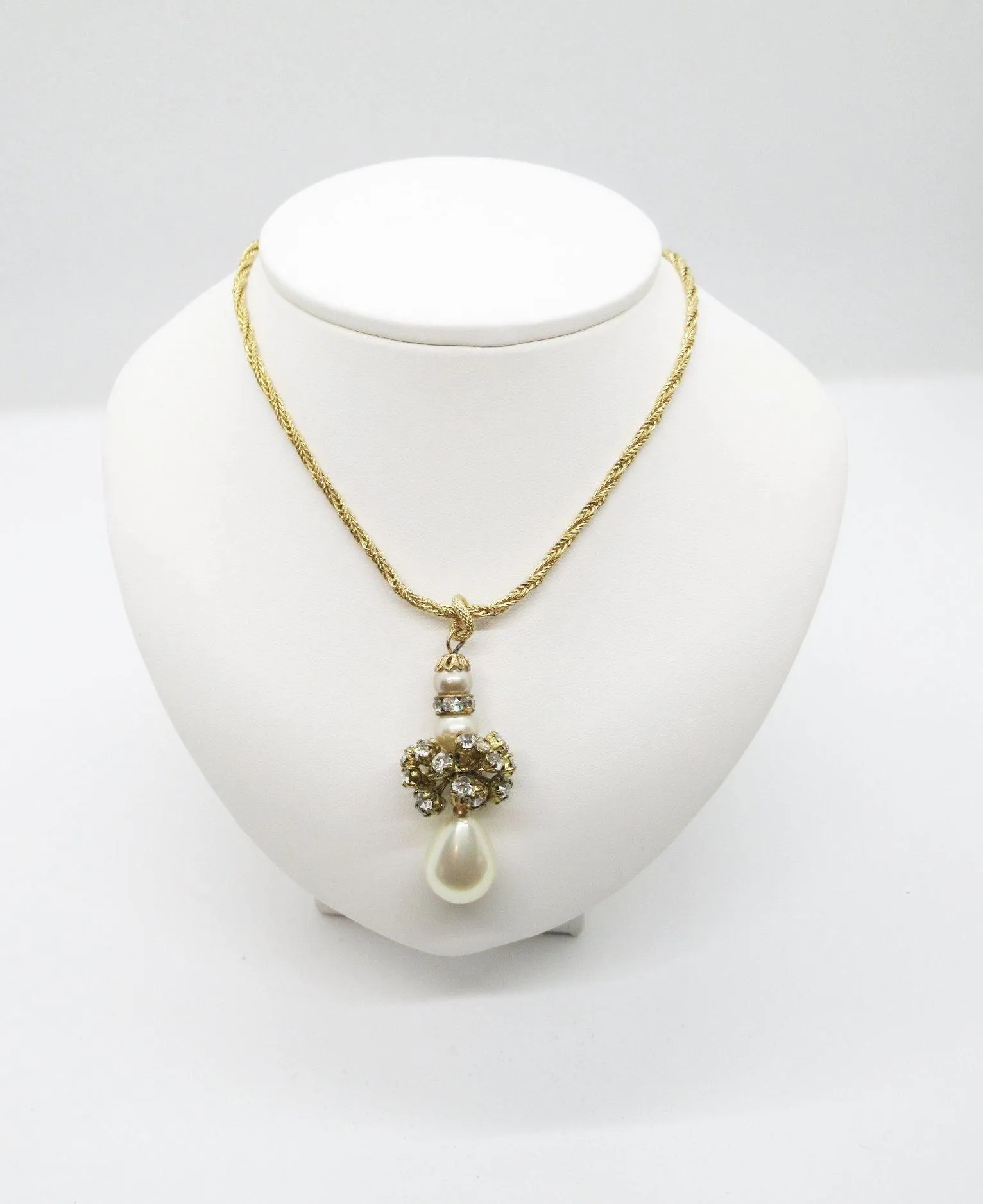 Rare and Most Beautiful Hattie Carnegie Vintage Pearl Drop Pendant