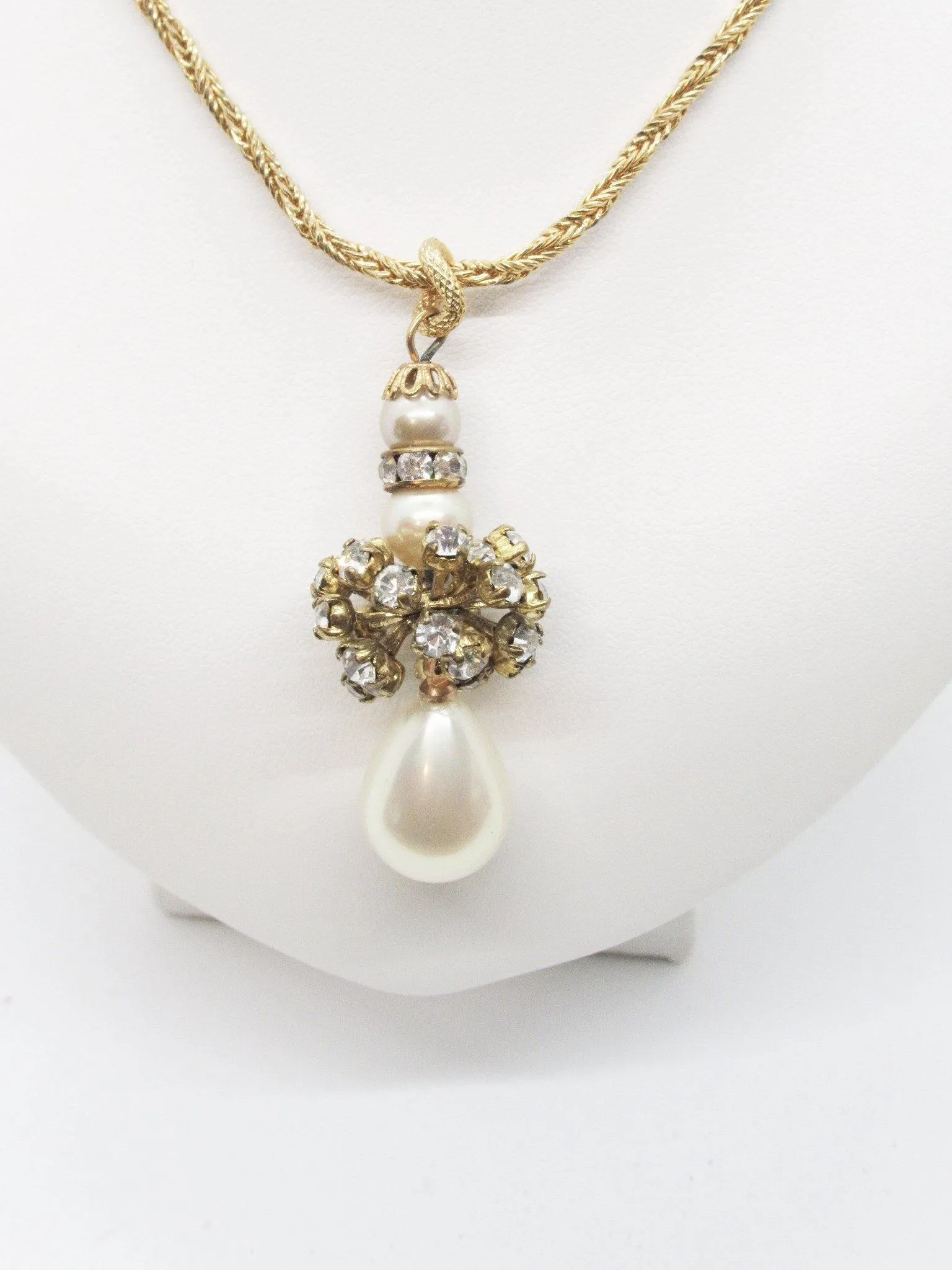 Rare and Most Beautiful Hattie Carnegie Vintage Pearl Drop Pendant