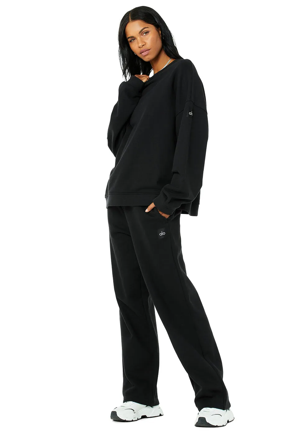 Renown Crew Neck Pullover & Renown Sweatpant Set