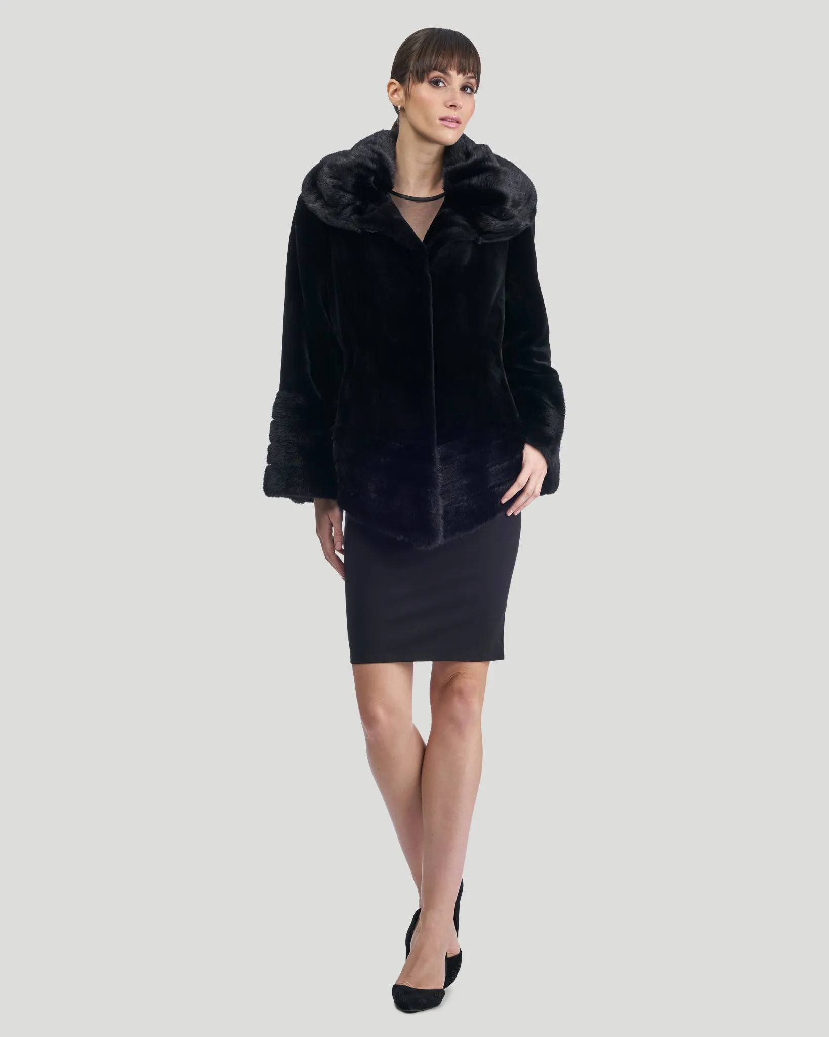 SHEARED MINK JACKET, REVERSIBLE TO TAFFETA, LONG HAIR MINK COLLAR, CUFFS AND BOTTOM