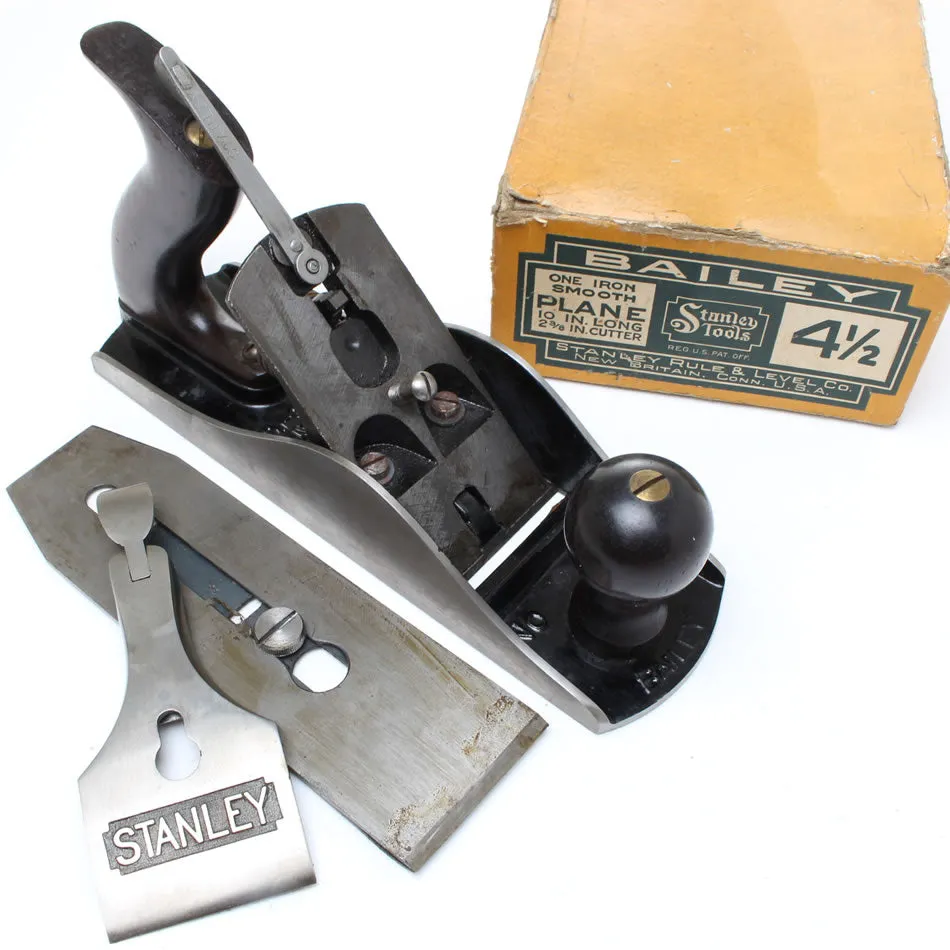 SOLD - Stanley Sweetheart Smoothing Plane 4 ½ - Rosewood - Mint