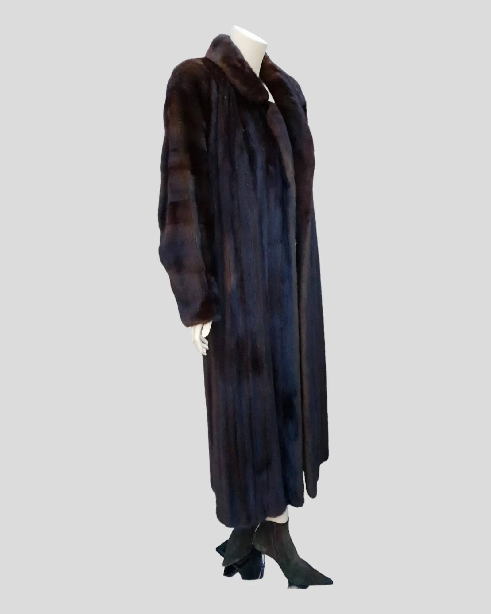 Vintage Mahogany Mink Fur Coat -L