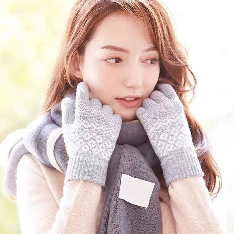 Winter Touch Screen Gloves Women Men Warm Stretch Knit Mittens Imitation Wool Thicken Full Finger Gloves(Grey)