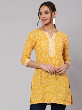 Women Yellow Bandhani Printe Straight Tunic